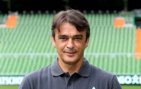 Damir Burić (footballer) SEEbizeu Damir Buri novi trener Hajduka