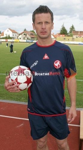 Damjan Gajser Damjan Gajser nogometa Free kick master Slovenija 2005