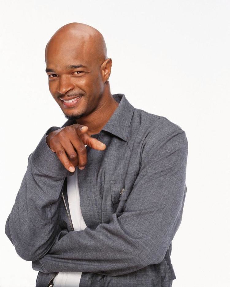 Damon Wayans Who is Damon Wayans Actor who playing Danny Glovers role of Roger