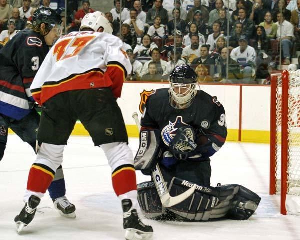 Dan Cloutier Whatever happened to Dan Cloutier Vancouver Canucks