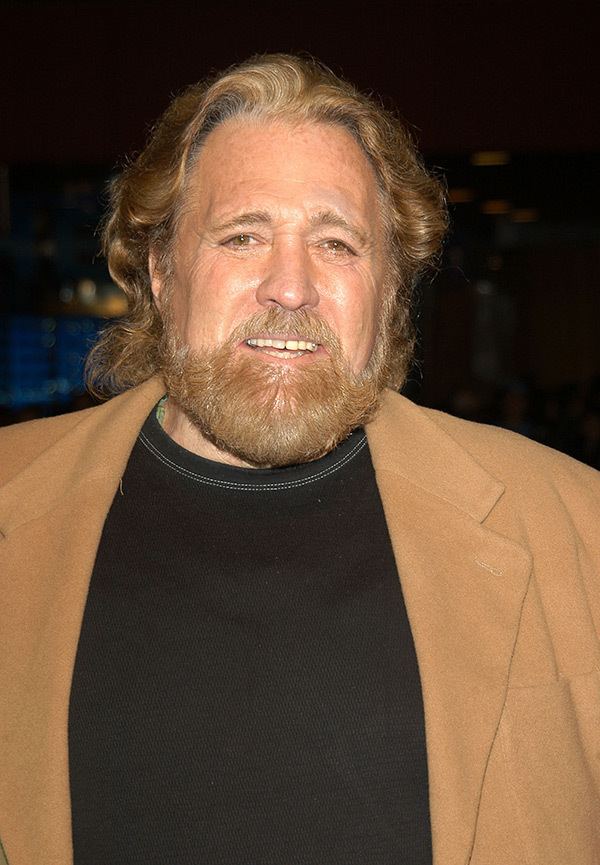 Dan Haggerty Grizzly Adams Star Dan Haggerty Dead At 74 Hollywood Life