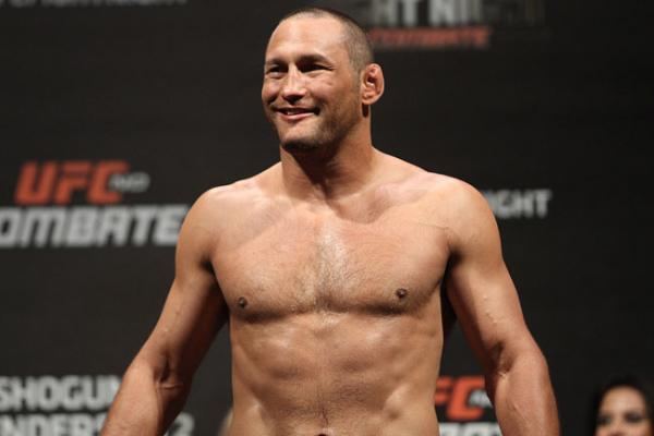 Dan Henderson 20140322023727cidF8A0AF267B3446809F1D13F86DECDDB7JPG