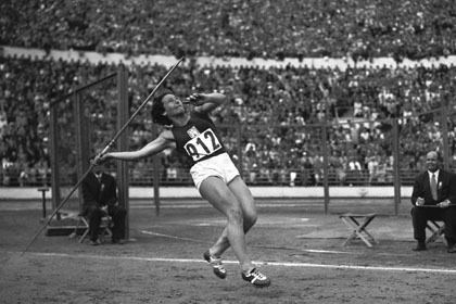 Dana Zátopková Radio Prague Dana Ztopkov recalls past Olympic triumphs