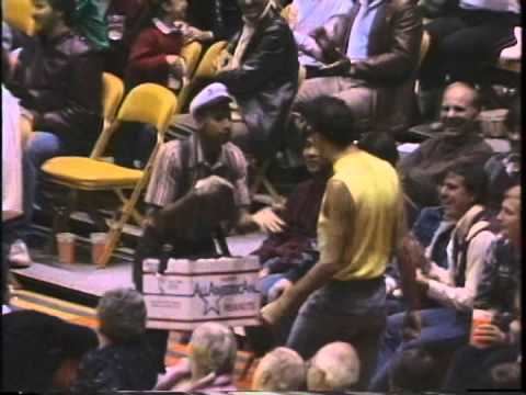 The Authentic Original Dancing Barry- Los Angeles Lakers - YouTube