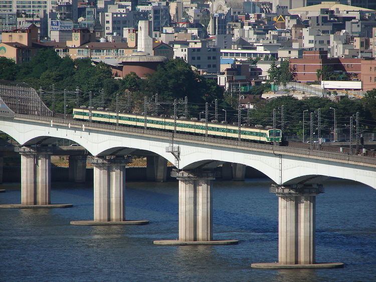 Dangsan Railway Bridge httpsuploadwikimediaorgwikipediacommonsthu