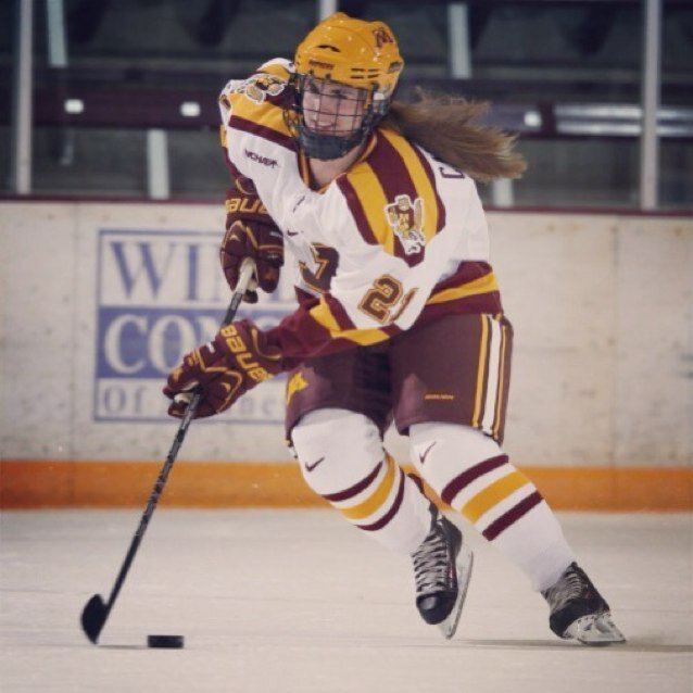 Dani Cameranesi Dani Cameranesi the top prospect in NCAA womens hockey allowhertoplay