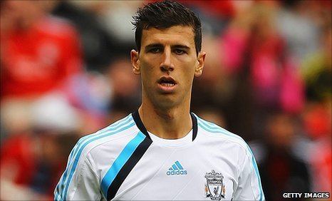 Daniel Ayala BBC Sport Norwich sign Liverpool defender Daniel Ayala