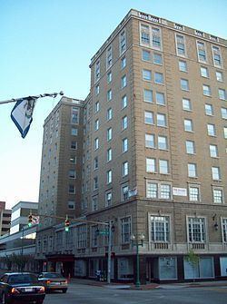 Daniel Boone Hotel (Charleston, West Virginia) httpsuploadwikimediaorgwikipediacommonsthu