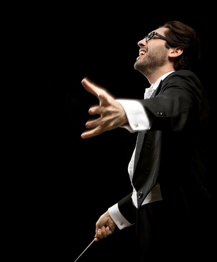 Daniel Cohen (conductor)