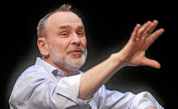 Daniel MacIvor Daniel MacIvor and three actors in conversation The