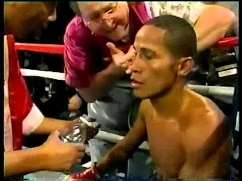Daniel Reyes (boxer) Boxing fight 2016 Daniel Reyes vs Edgar Cardenas YouTube