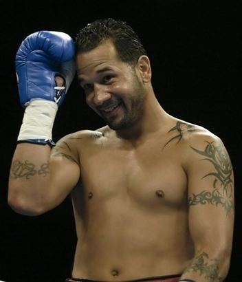 Daniel Santos (boxer) Daniel Santos news latest fights boxing record videos photos