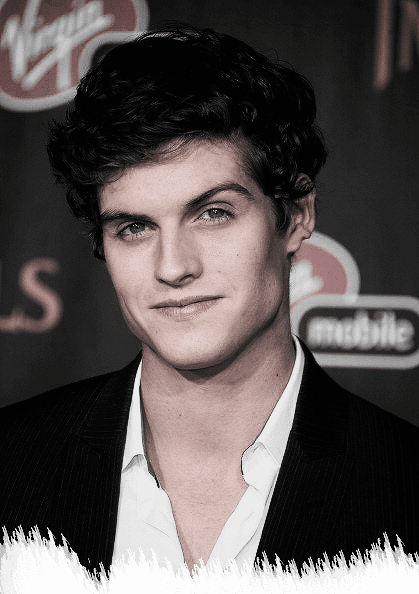 Daniel Sharman Daniel Sharman