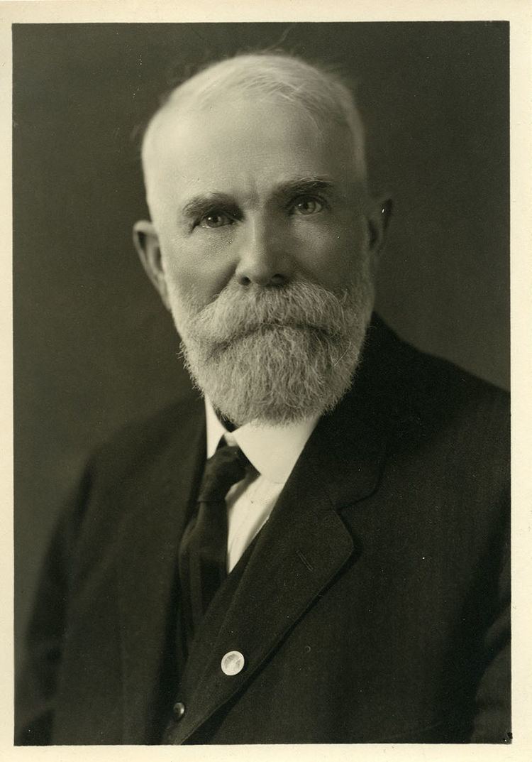 Daniel Webster Warner