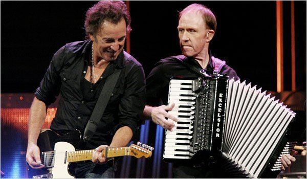 Danny Federici httpsstatic01nytcomimages20080419arts19