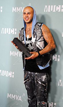 Danny Fernandes httpsuploadwikimediaorgwikipediacommonsthu