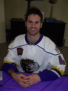 Danny Taylor (ice hockey) httpsuploadwikimediaorgwikipediacommonsthu