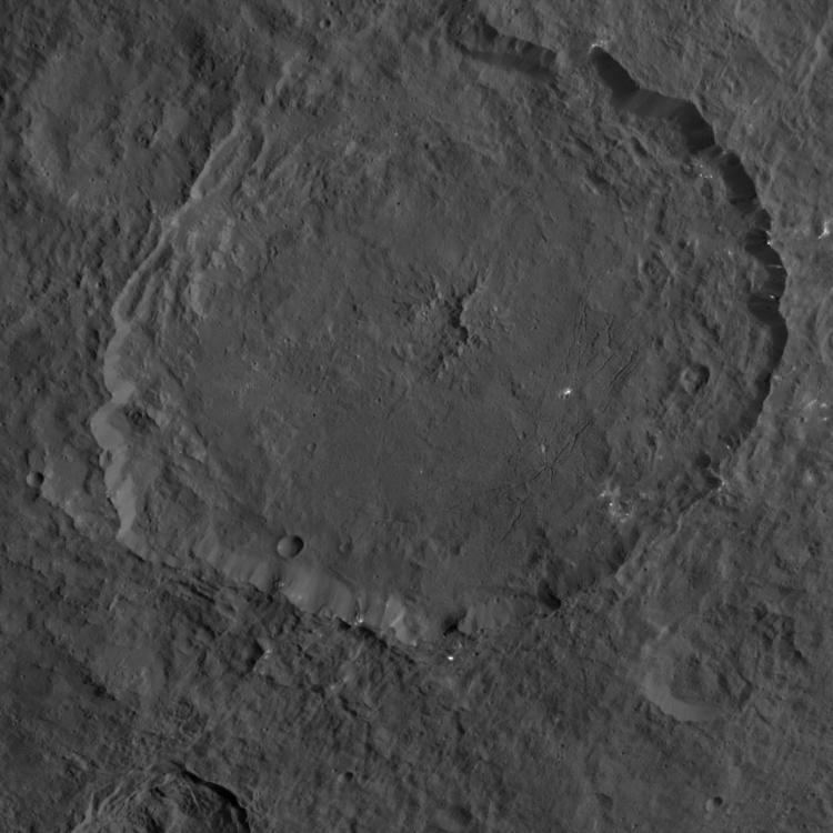 Dantu (crater)