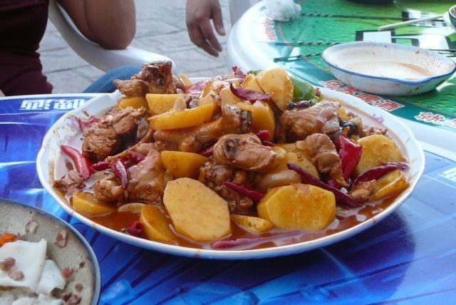 Dapanji Big Plate Chicken aka quotDaPanJiquot or Xinjiang Cuisine