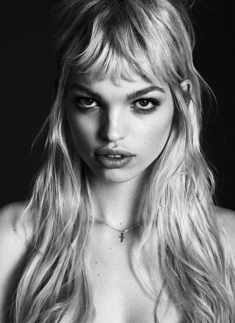 Daphne Groeneveld Daphne Groeneveld in Black and White for Twin39s Spring