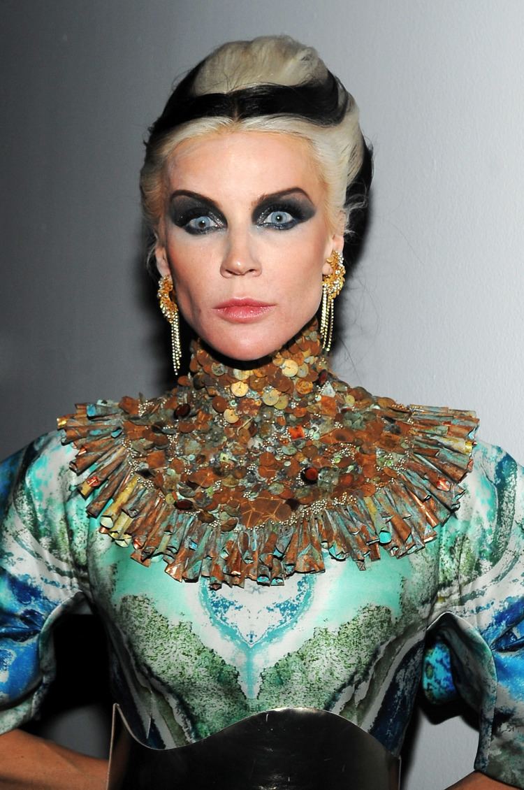 Daphne Guinness Daphne Guinness Marc Jacobs and Daphne Guinness Toast