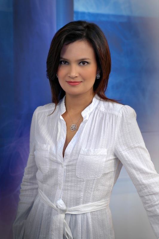 Daphne Oseña-Paez httpsuploadwikimediaorgwikipediacommons11