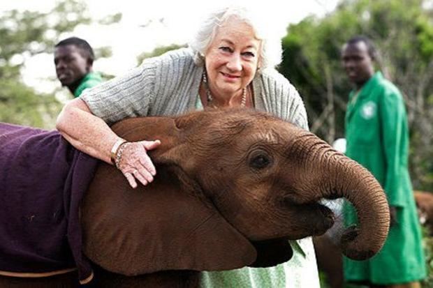 Daphne Sheldrick A PLACE WHERE ELEPHANTS ARE IN CHARGE