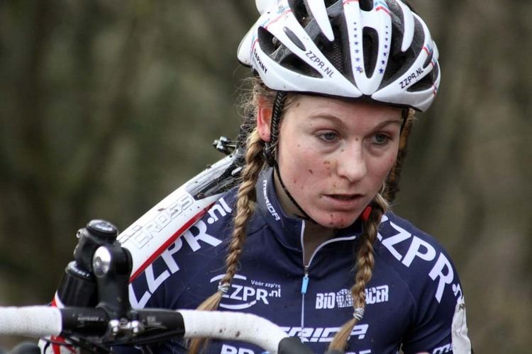 Daphny van den Brand Daphny van den Brand Looking for Sponsorship for 20112012