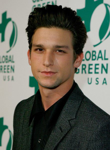 Daren Kagasoff daren kagasoff from the secret life of the american teenager Stuff