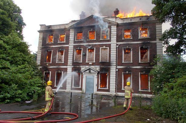 Daresbury Hall No demolition planned39 for Daresbury Hall after fire Liverpool Echo