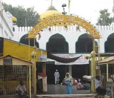 Dargah Yousufain Hazarath Syed Yousufain Shareefain Chisty