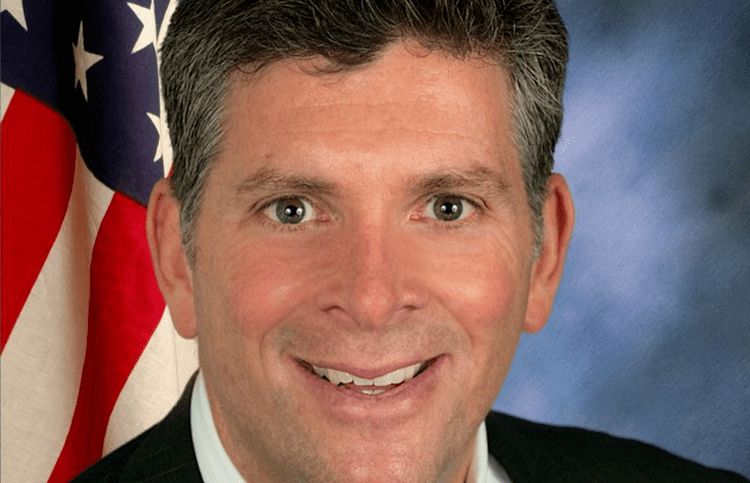 Darin LaHood Darin LaHood running for Schock39s seat Peoria Public Radio