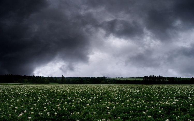 Dark Heaven Dark heaven 1920 x 1200 Skyandclouds Photography MIRIADNACOM