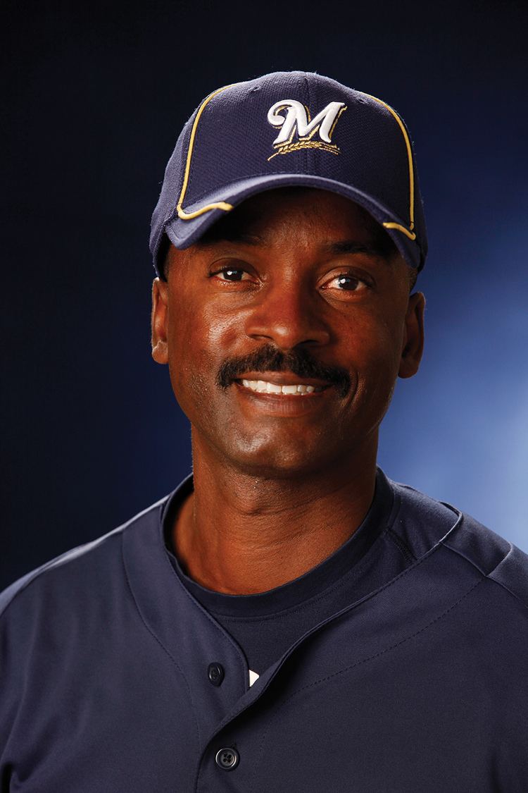 Darnell Coles Milwaukee Brewers name new hitting coach Darnell Coles