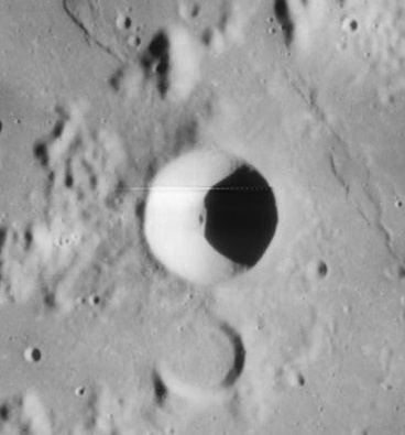 Darney (crater)