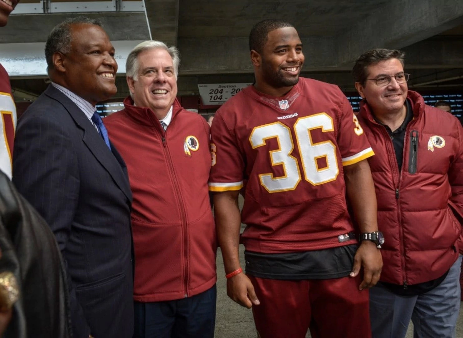 Darrell Young Darrel Young named Redskins39 Walter Payton Man of the Year