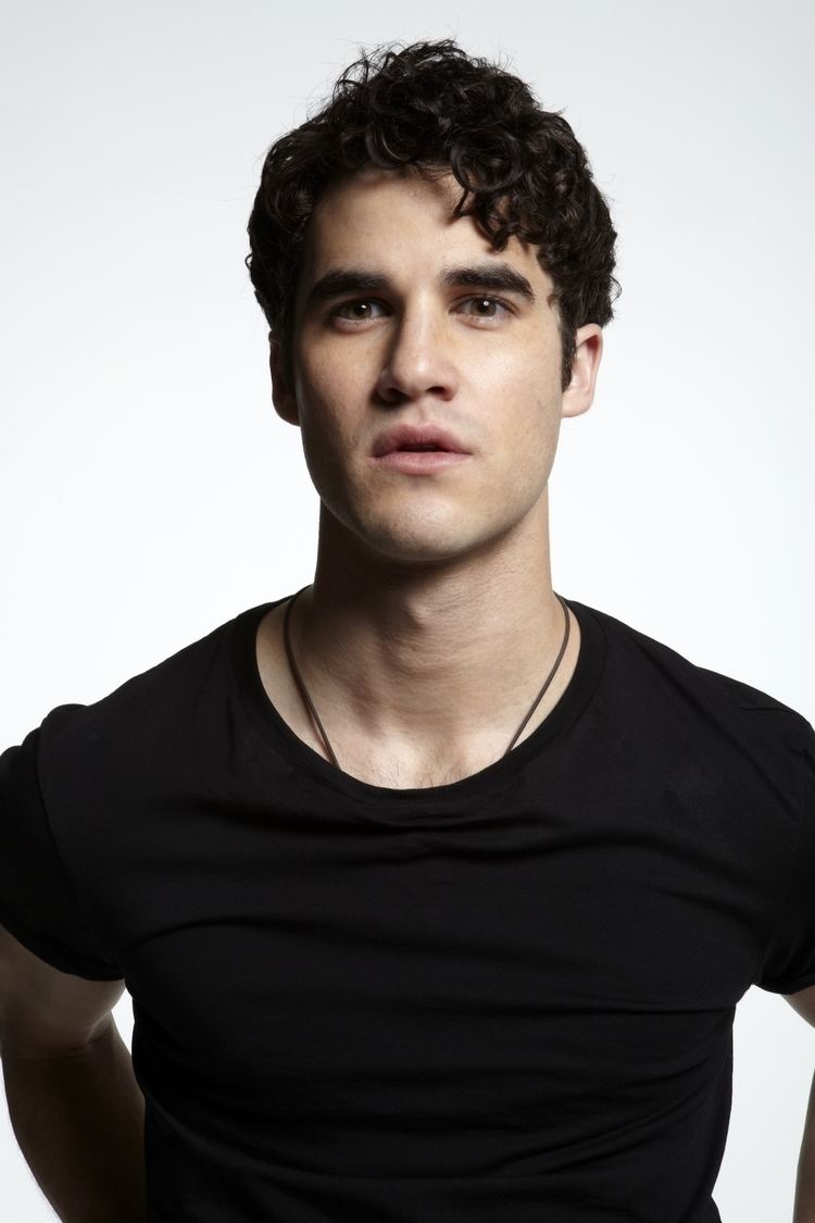 Darren Criss Darren Criss Health Fitness Height Weight Chest