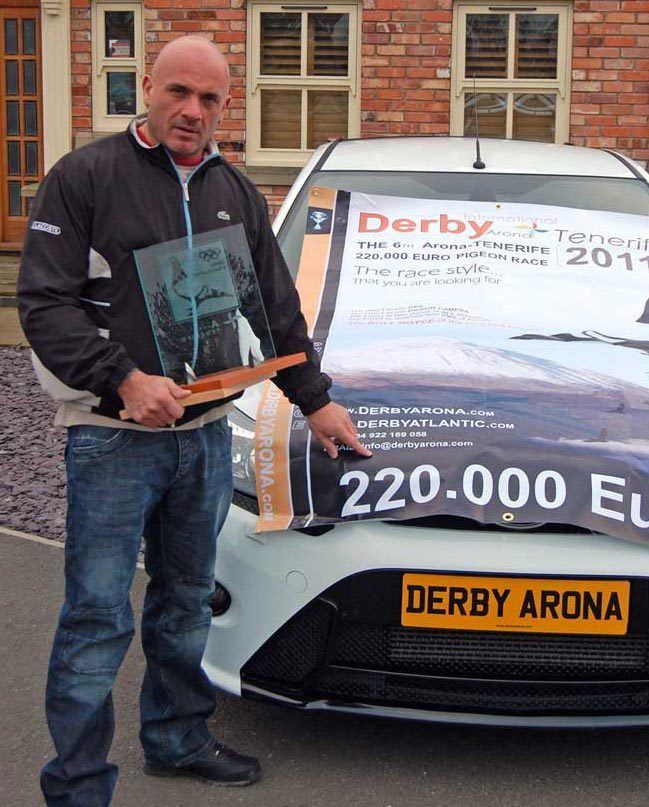 Darren Peters Darren Peters Car Race Winner 4Hot Spot 2011 Derby ARONA