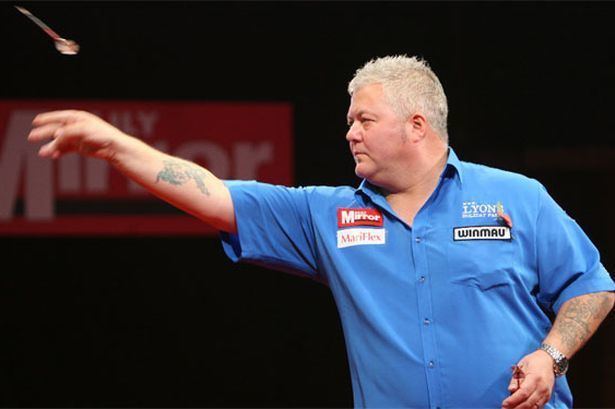 Darryl Fitton BDO World Darts Championships Darryl Fitton through to quarter