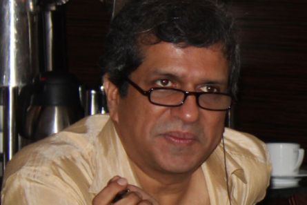 Darshan Jariwala Darshan Jariwala returns to TV with four 39daughters39