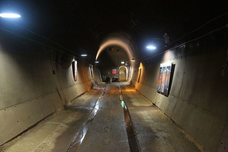 Darwin oil storage tunnels