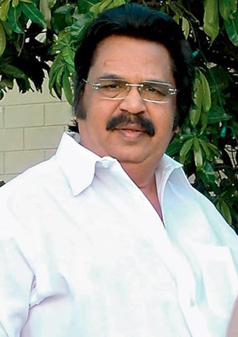 Dasari Narayana Rao wwwteluguonecomtmdbuserfilesDasarijpg