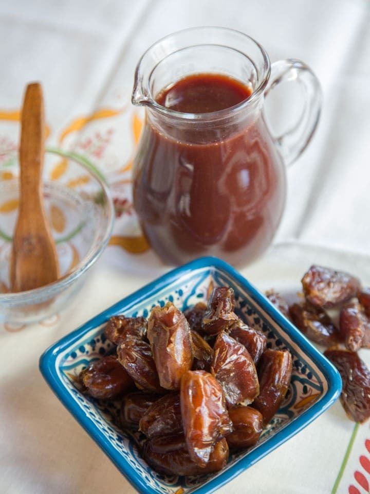 Date honey Date Honey Syrup Silan Recipe