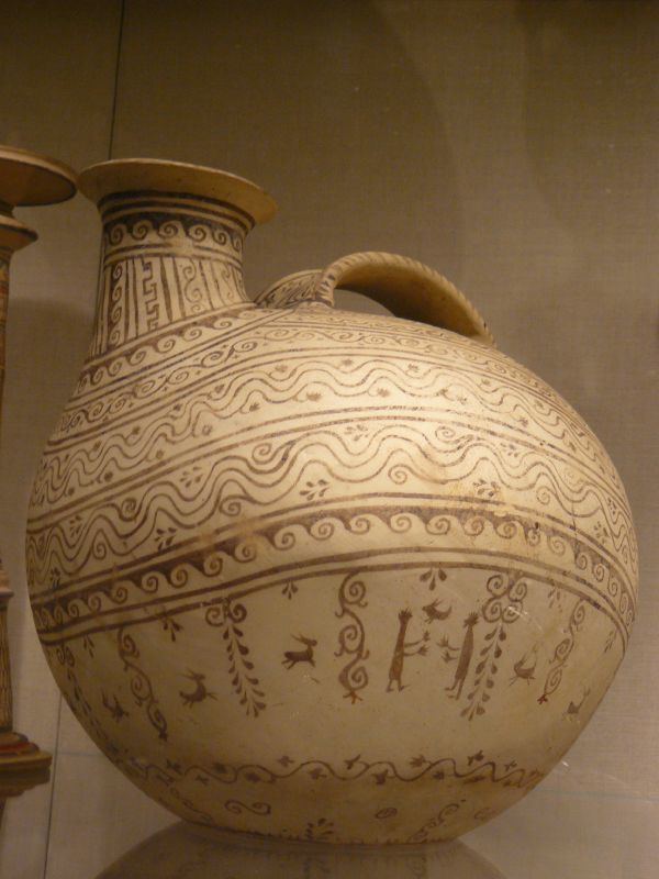 Daunian pottery