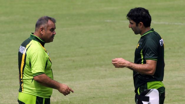 Dav Whatmore (Cricketer) playing cricket