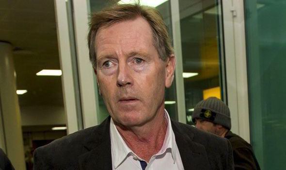 Dave King (Irish singer) Dave King buys 1457 per cent of Rangers shares Football Sport