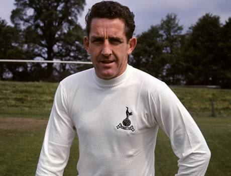 Dave McKay (footballer) Why Dave Mackay hated the picture of him confronting Billy