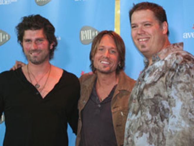Dave Pahanish Keith Urban Celebrates No 1 Without You With Writers