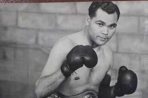 Dave Sands Memories of boxer Dave Sands Newcastle Herald