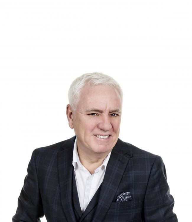 Dave Spikey Comedian Dave Spikey is open to question From Lancashire Telegraph